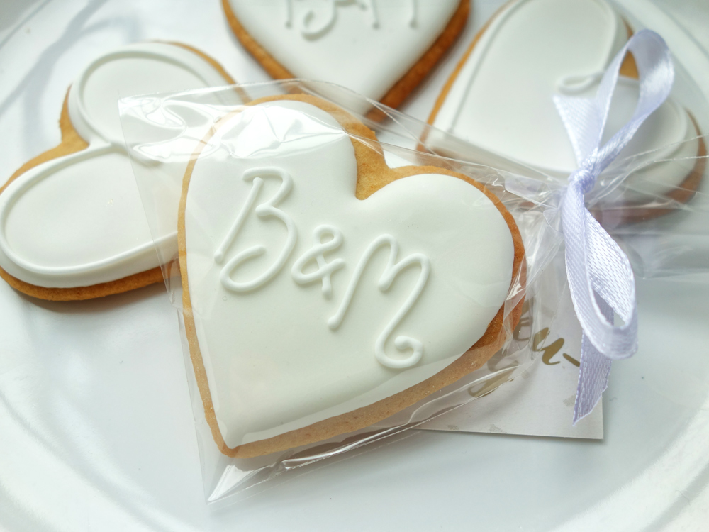 Serce z inicjałami - biało-białe