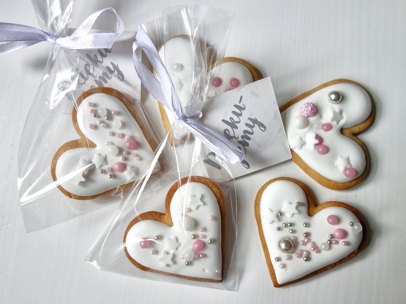 Serduszka z perełkami, pakowane pojedynczo - dziecięce