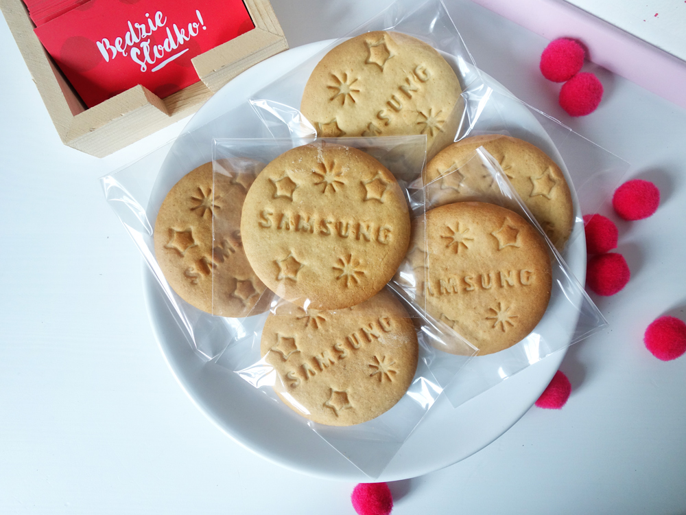 Ciastka śmietankowe wytłaczane, duże