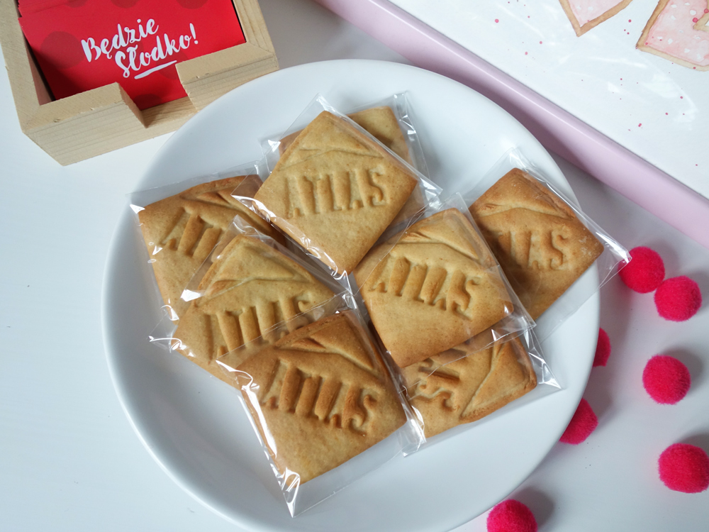 Ciastka śmietankowe wytłaczane, małe